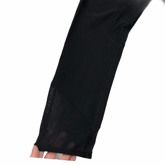 LORNA JANE Black Mesh Cutout Cropped Leggings XS Workout Gym Yoga - Picture 5 of 5